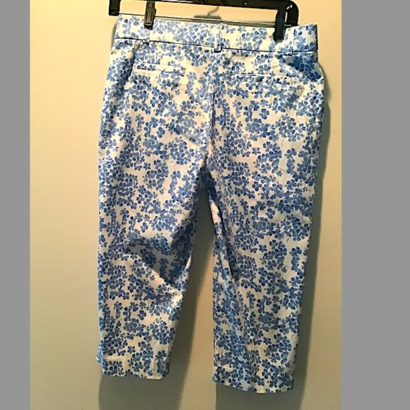 Kim Rogers Blue and White Crops - Picture 4 of 6